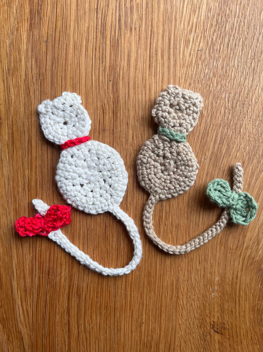Cat Crochet Bookmark